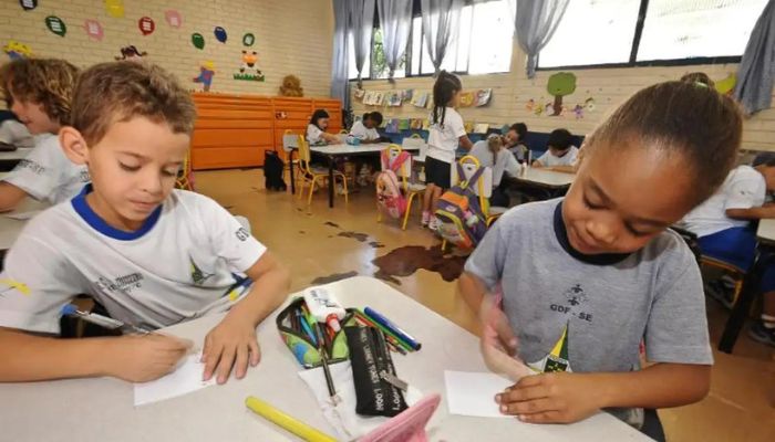 Entenda as responsabilidades dos municípios na educação pública